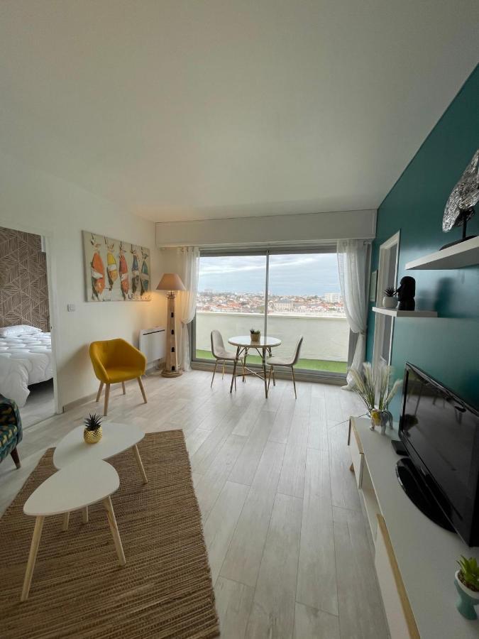 Apartamento Bright Nest - Open View - Residential Area La Rochelle  Exterior foto